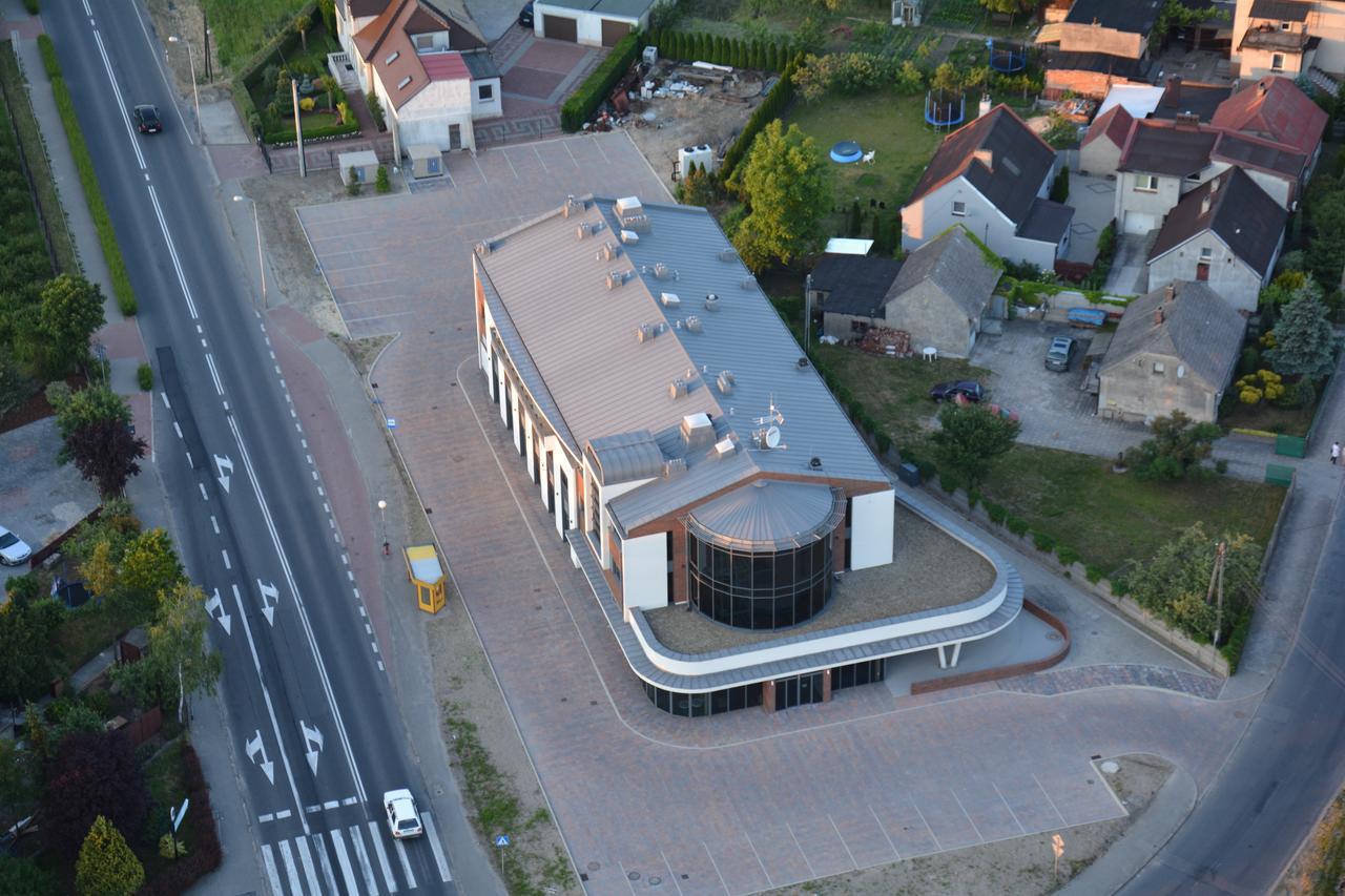 Hotel Kosma Kozmin ภายนอก รูปภาพ